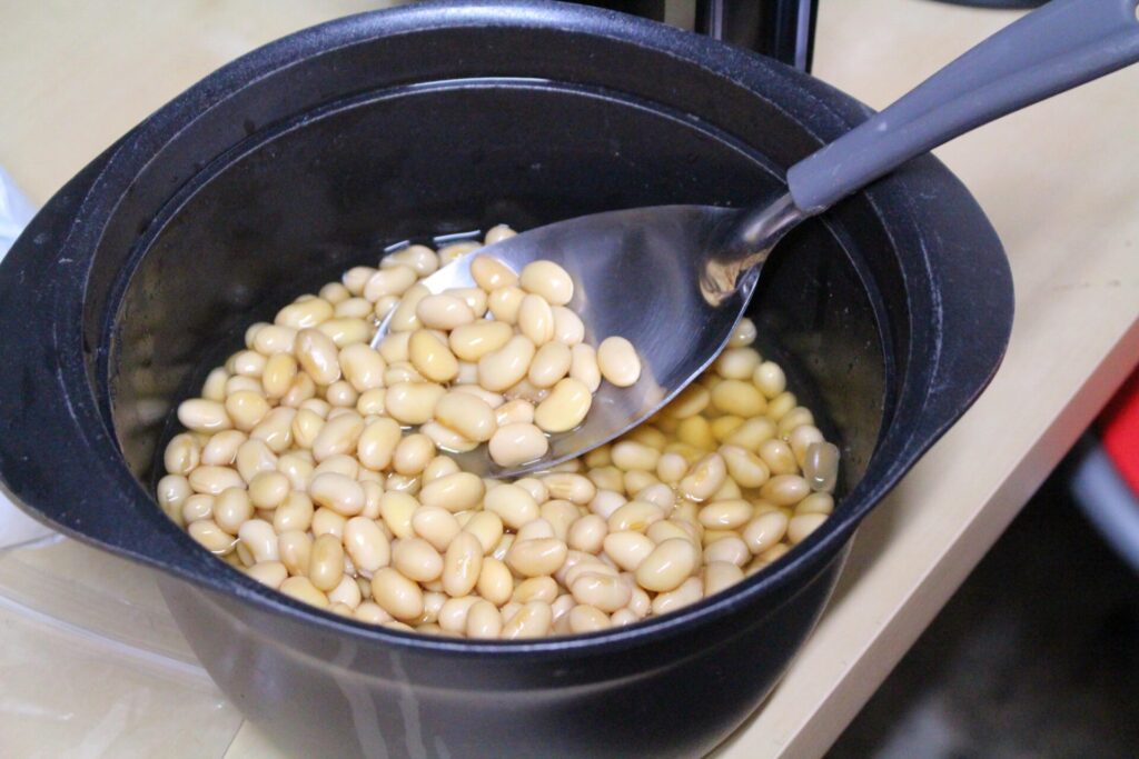 大豆を煮た